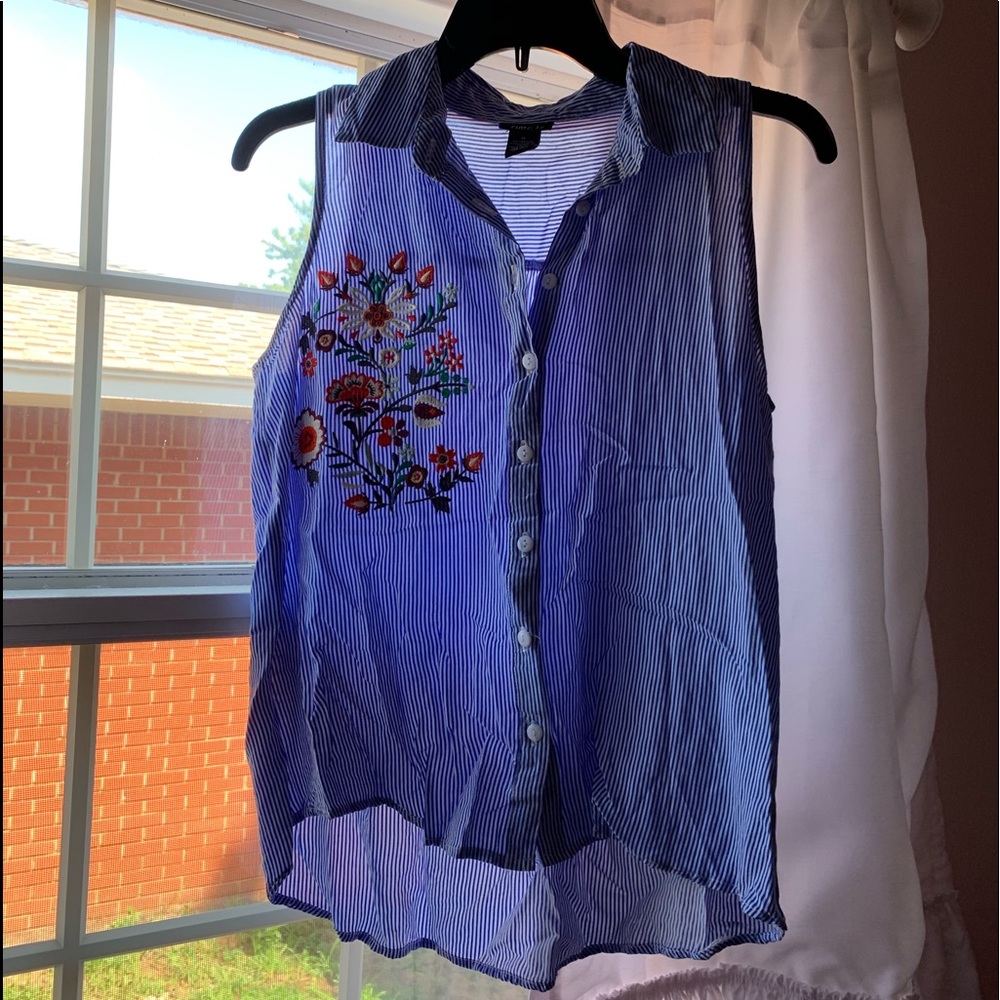 Embroidered button up tank top